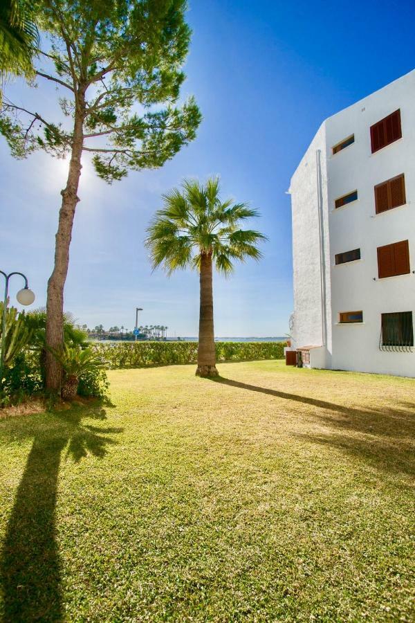 Beachfront Apartment Puerto de Alcúdia Exterior foto